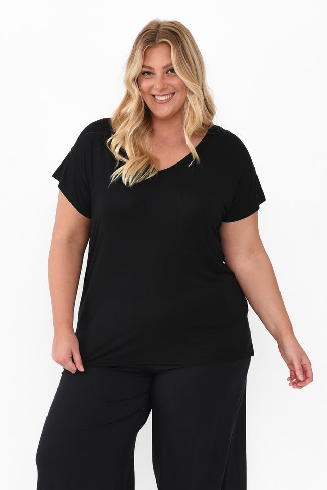 plus-size,curve-basics,curve-tops,plus-size-basic-tops,alt text|model:Caitlin image 6