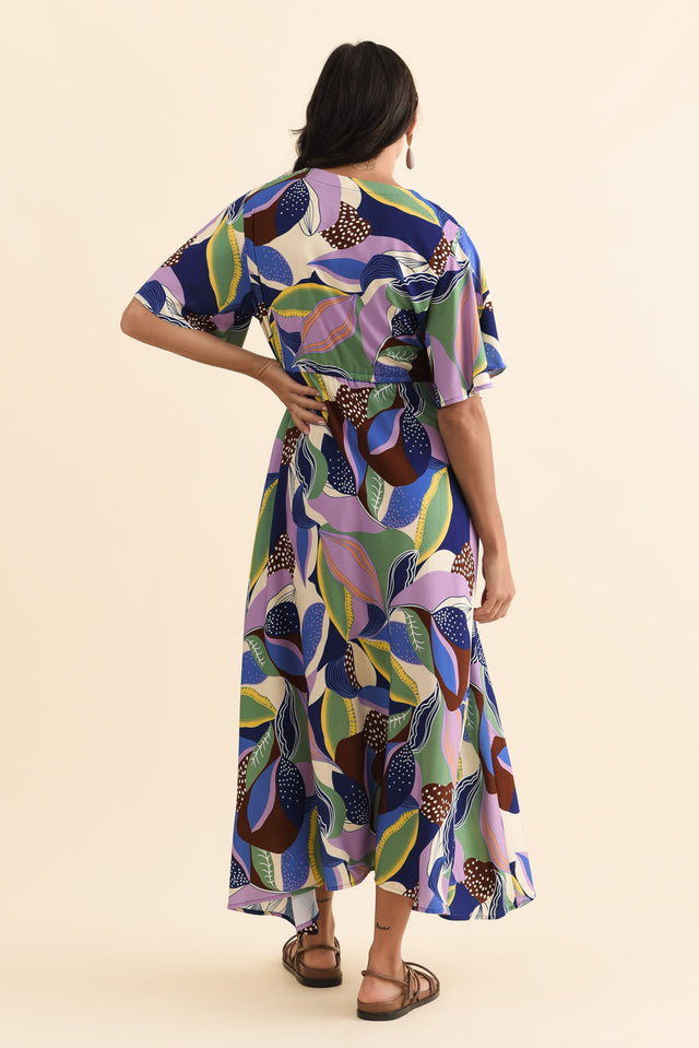 alt text|model:Brontie image 4