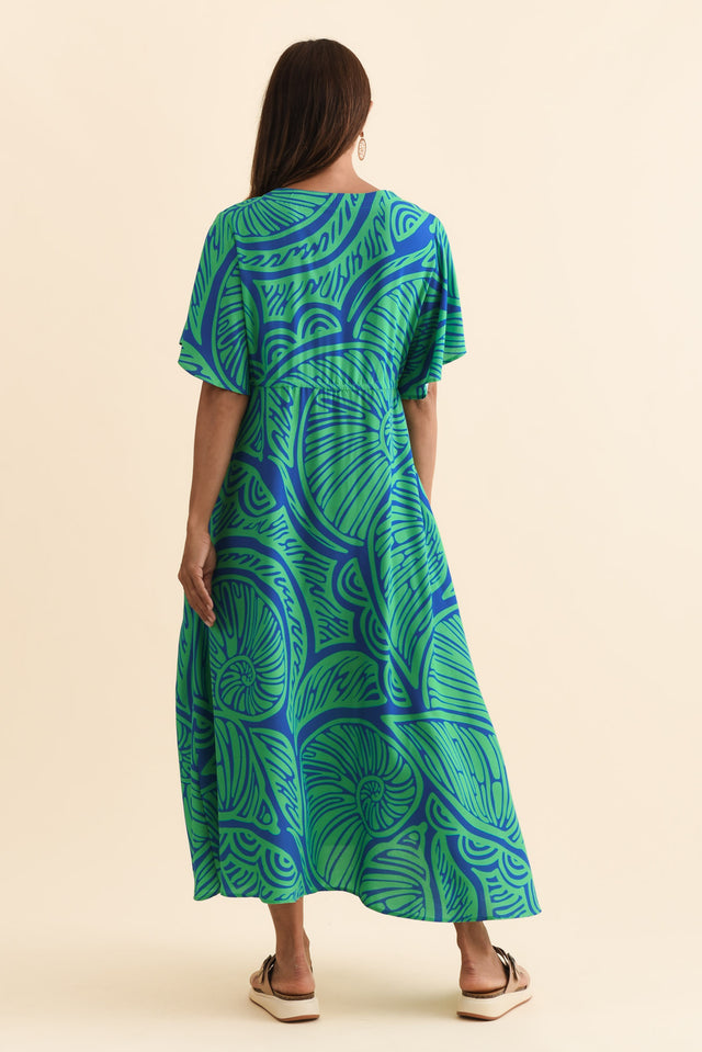 alt text|model:Cara image 4