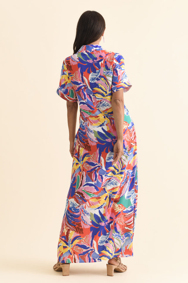 alt text|model:Cara image 5