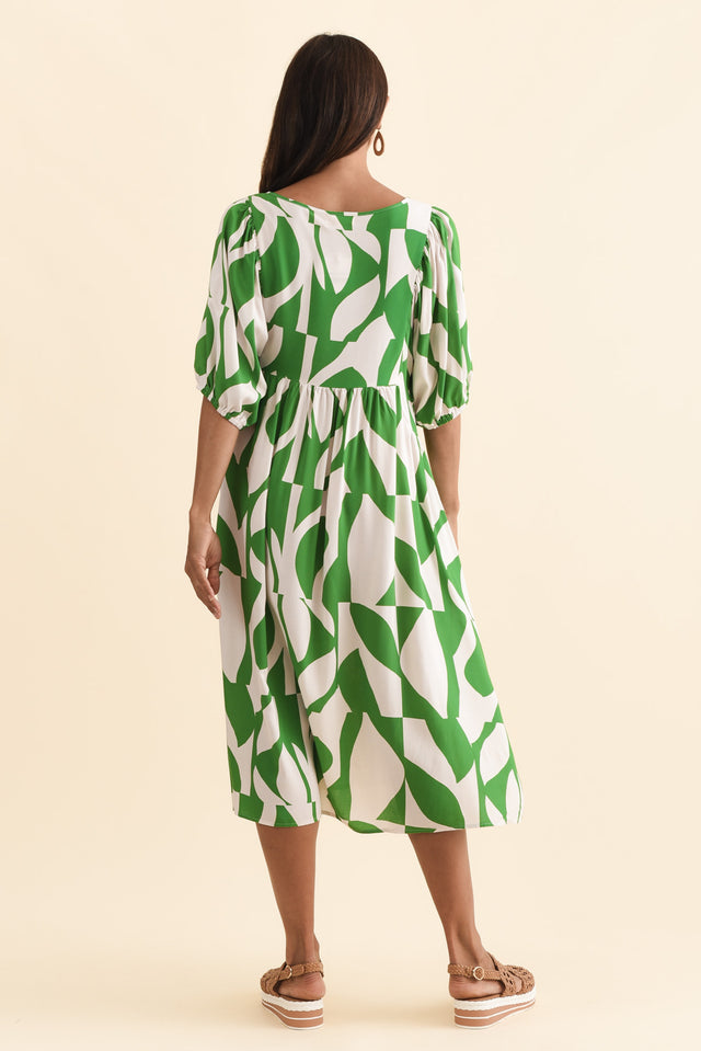 Kacey Green Abstract Button Dress,Brunette model,alt text|model:Cara image 5
