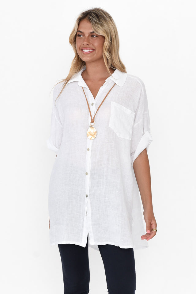 Kakadu White Linen Button Shirt neckline_V Neck  alt text|model:Imogen;wearing:S image 1