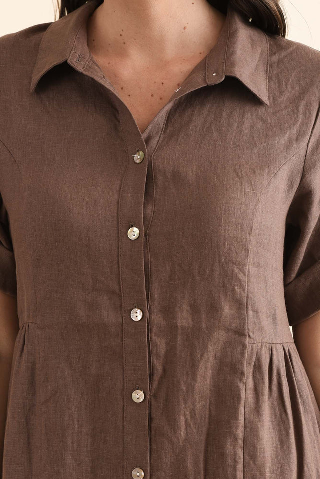 Kathy Brown Linen Shirt Dress,Back,Brunette model,alt text|model:MJ image 4