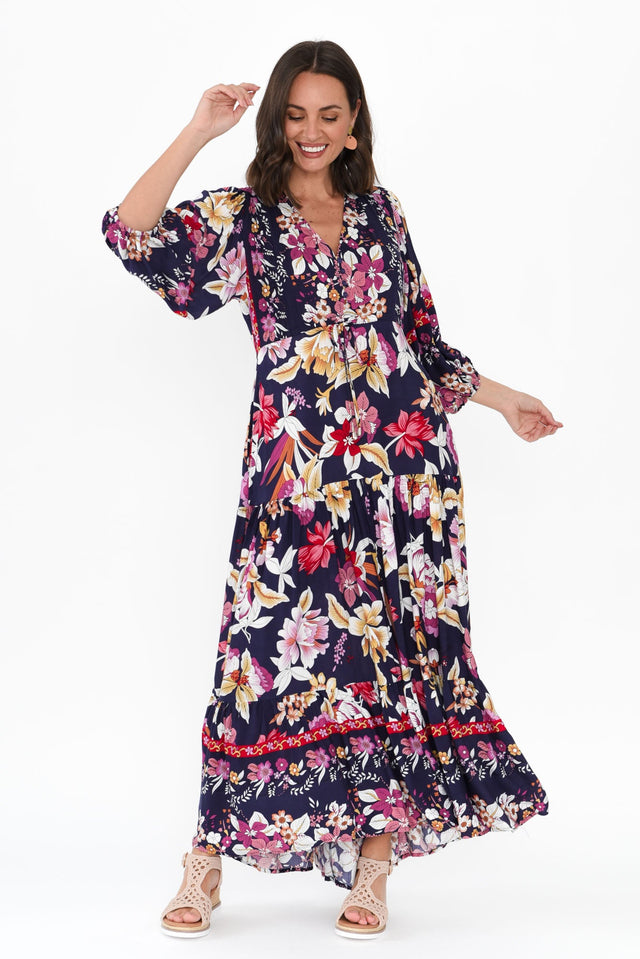 alt text|model:MJ image 3