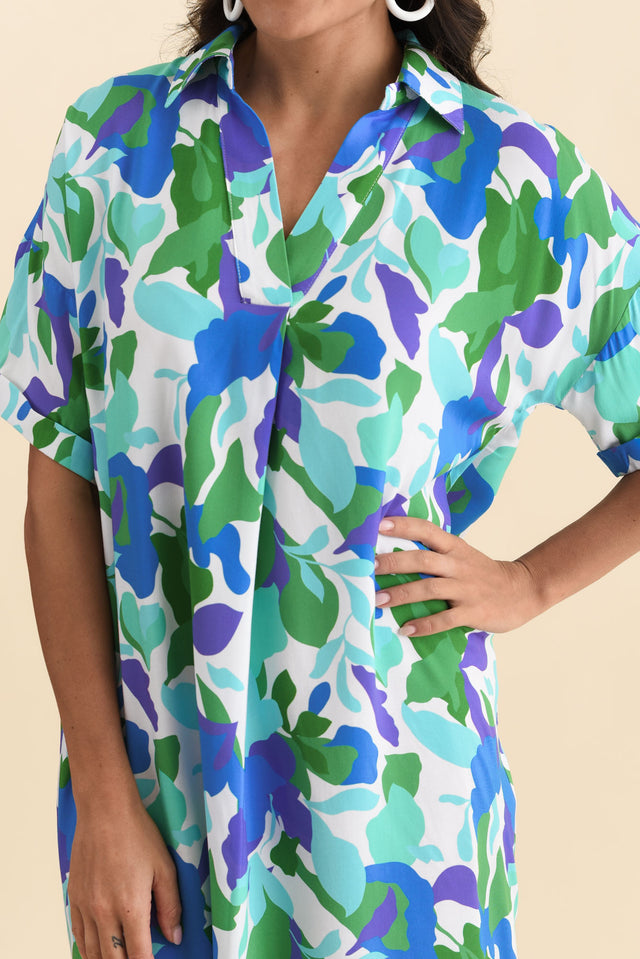 alt text|model:Brontie image 5