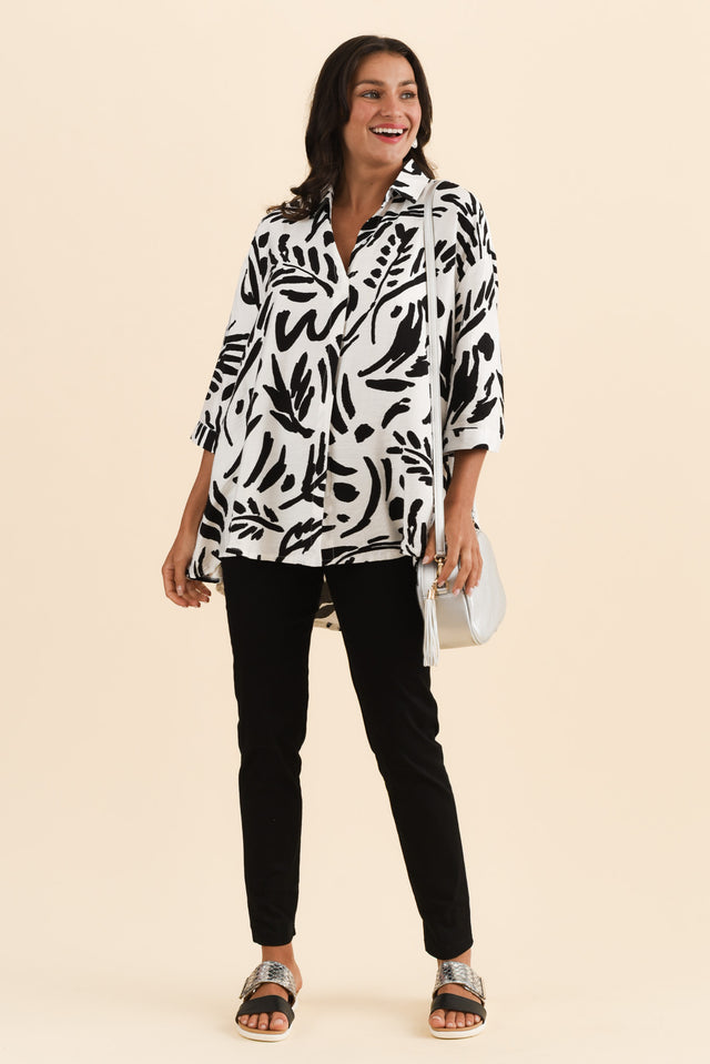 alt text|model:Brontie image 3