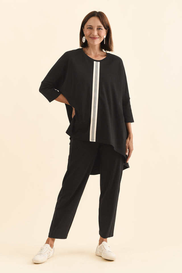 Keiran Black Stripe Cotton Top,Brunette model,alt text|model:Cara image 7