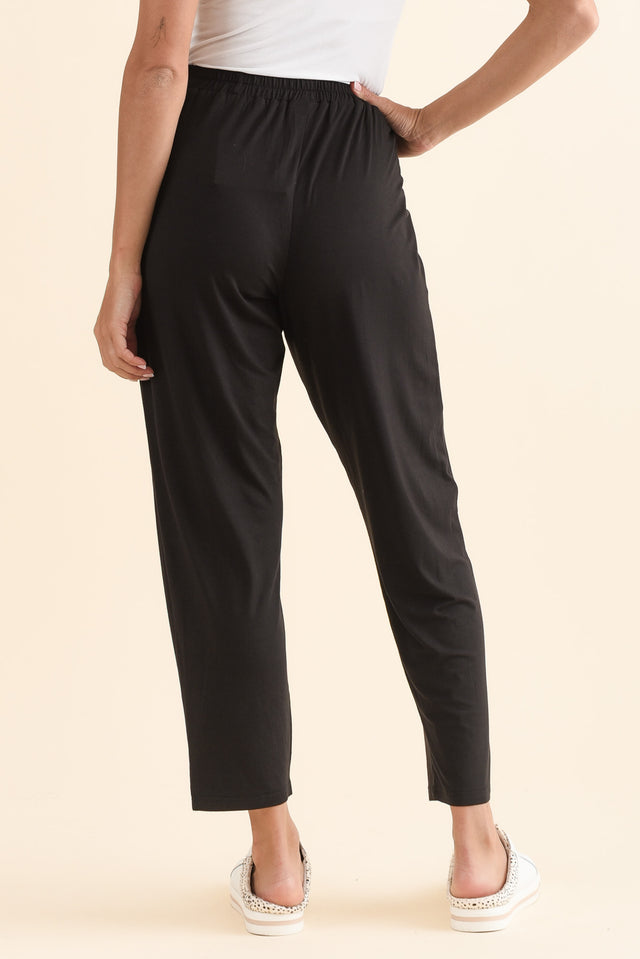 Kennedy Black Stretch Pocket Pants,Back,Brunette model,alt text|model:Brontie image 4