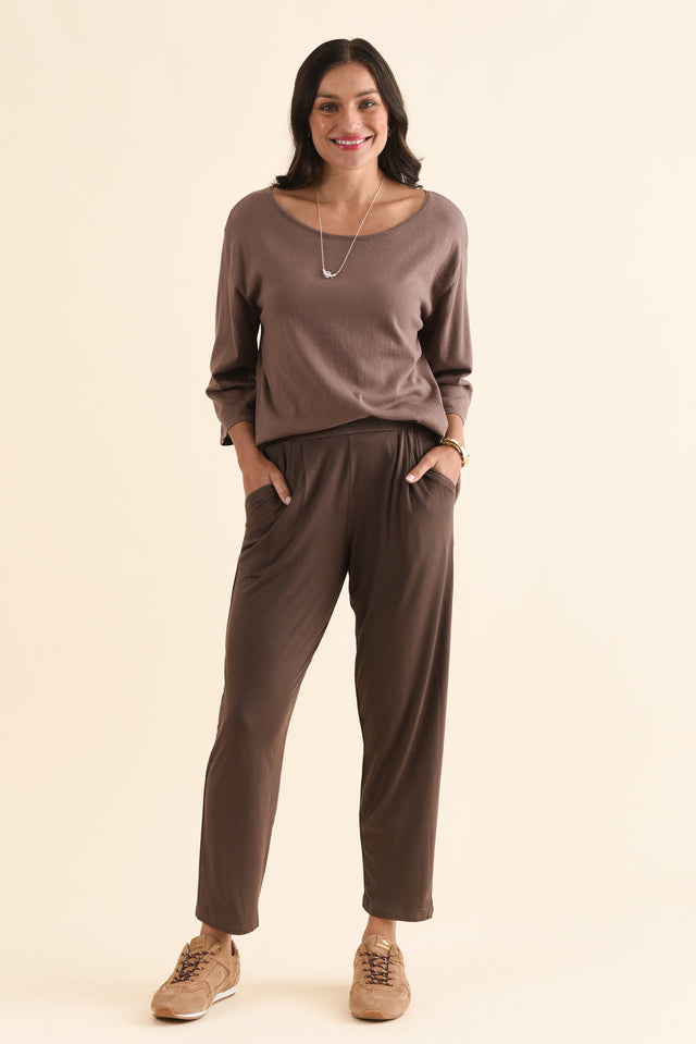 Kennedy Chocolate Stretch Pocket Pants,Full Body,Brunette model,alt text|model:Brontie image 2