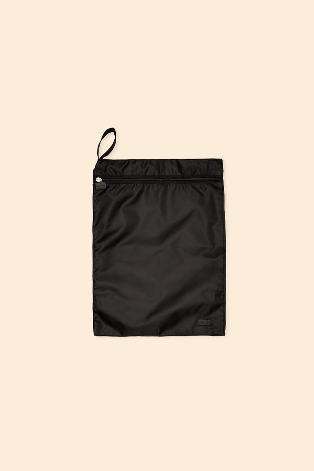 Kirsty Black Laundry Bag