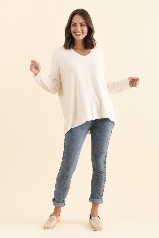 Lakin Cream Knit Jumper image 7