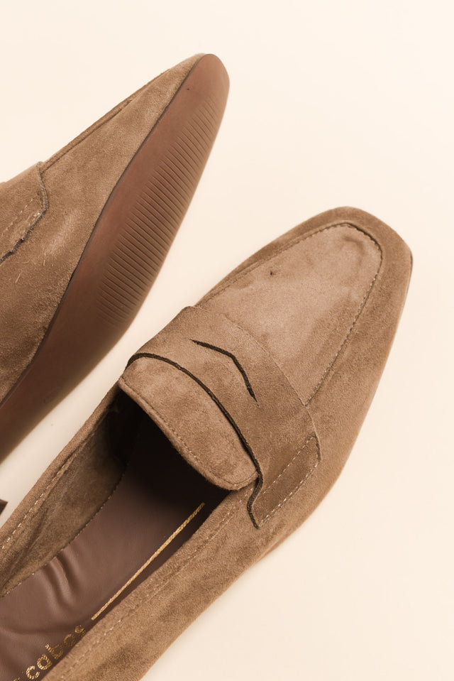 Landelle Tan Suede Loafer image 4
