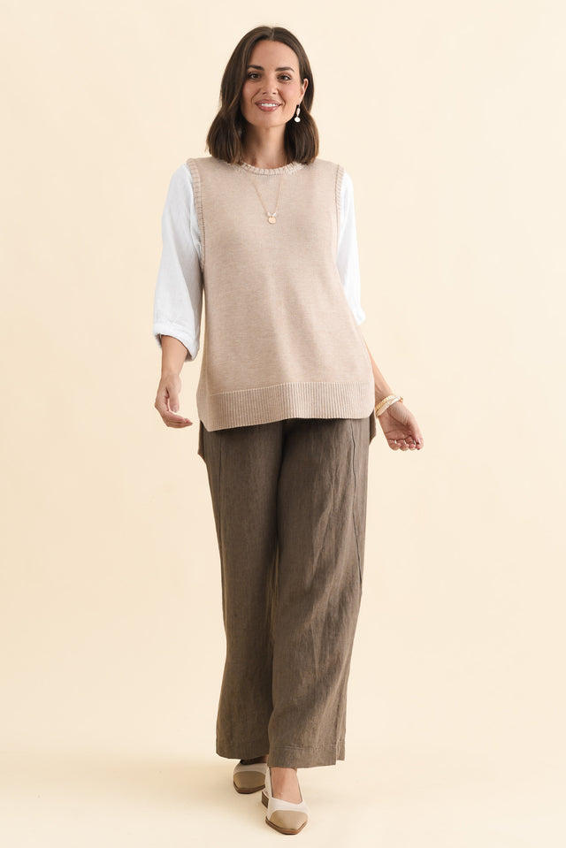 Laurell Beige Knit Crewneck Vest,Brunette model,alt text|model:MJ image 7