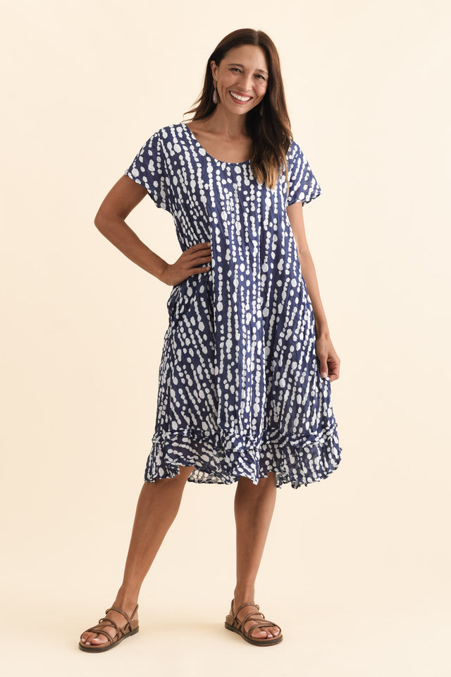 alt text|model:Cara image 2