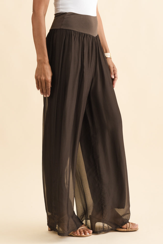 Laurier Chocolate Silk Wide Leg Pants,Brunette model,alt text|model:Cara image 4