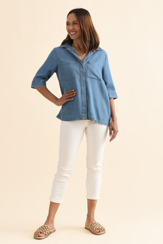 Leeds Blue Denim Pocket Shirt,Full Body,Brunette model,alt text|model:Cara image 2