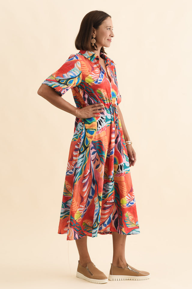 alt text|model:Cara image 3