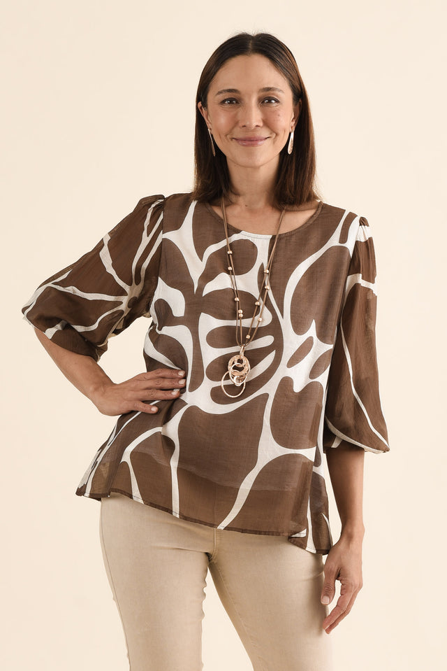 Lenah Mocha Abstract Sleeved Top,Front,Brunette model,alt text|model:Cara image 1