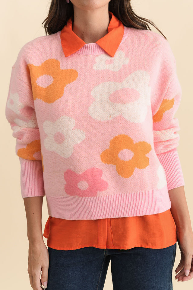 Leonie Pink Flower Knit Sweater,Brunette model,alt text|model:MJ image 6