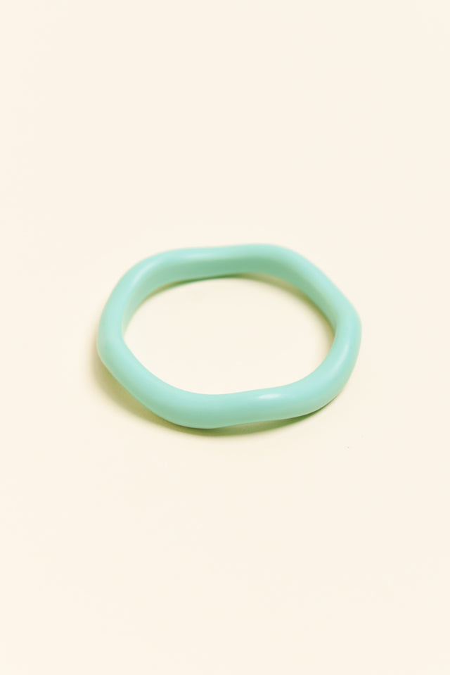 Lia Aqua Resin Wave Bangle