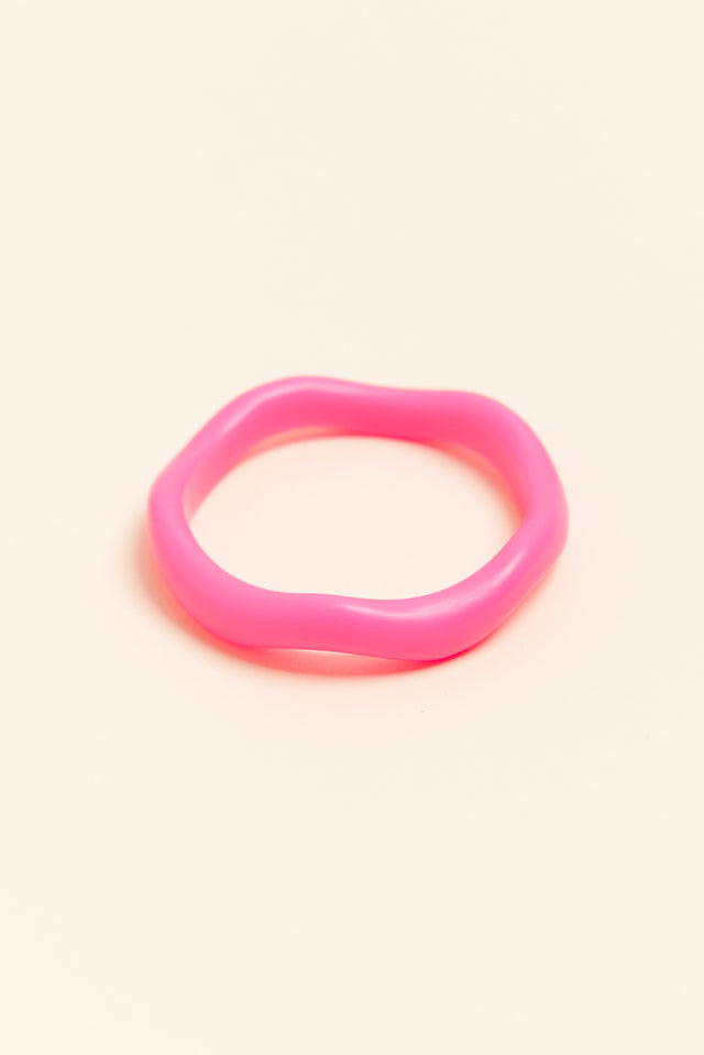 Lia Hot Pink Resin Wave Bangle