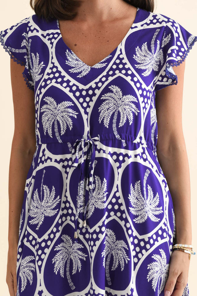 alt text|model:MJ image 6