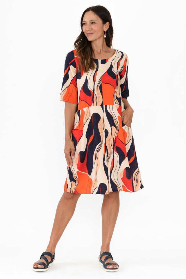 alt text|model:Cara image 3