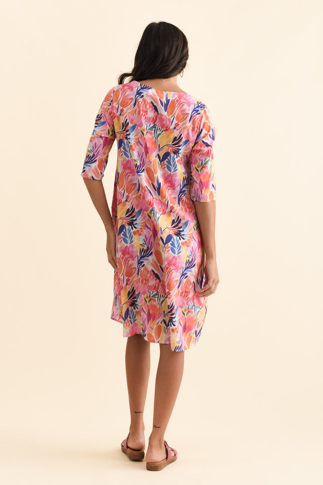 alt text|model:Brontie image 4