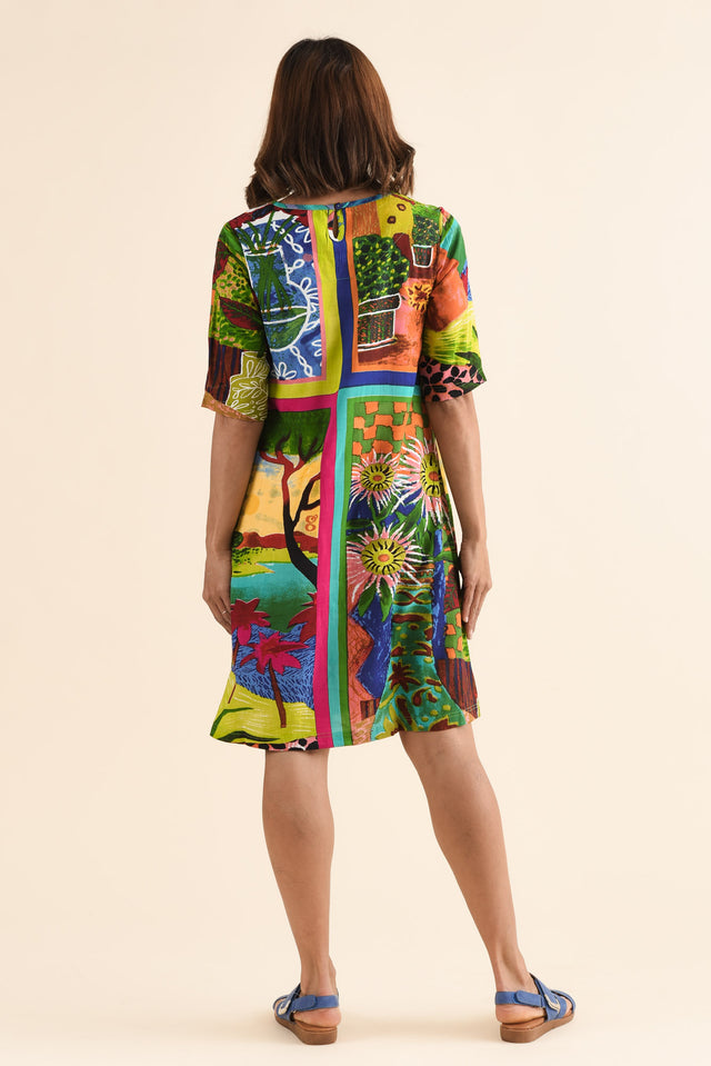 Lincoln Green Meadow Pocket Dress,Back,Brunette model,alt text|model:Cara image 4