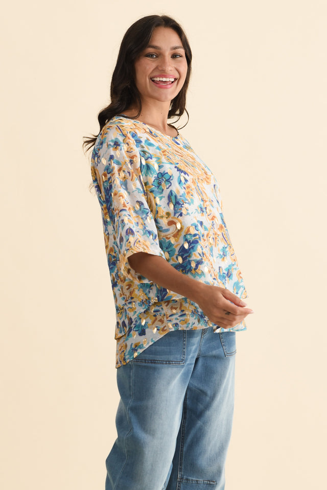 alt text|model:Brontie image 4