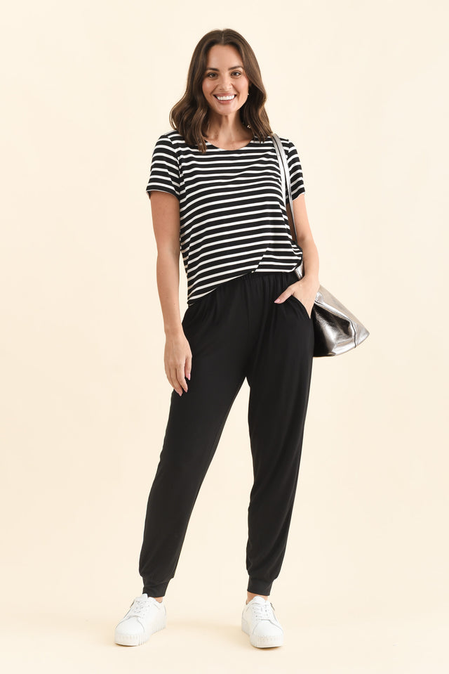 Louis Black Jogger Pants,Full Body,Brunette model,alt text|model:MJ image 3