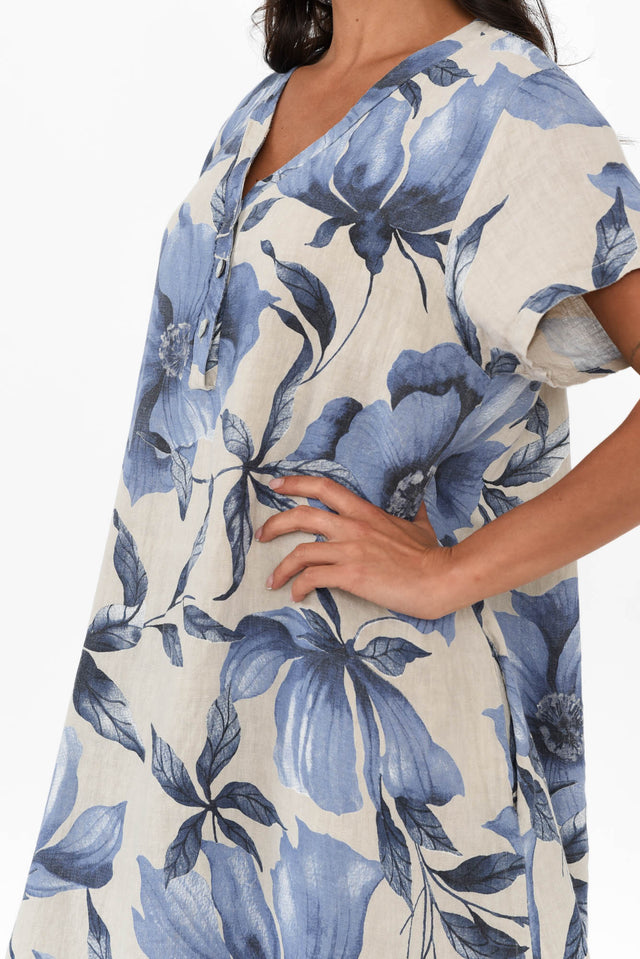 Louisiana Taupe Floral Button Dress,Brunette model,alt text|model:Brontie image 6