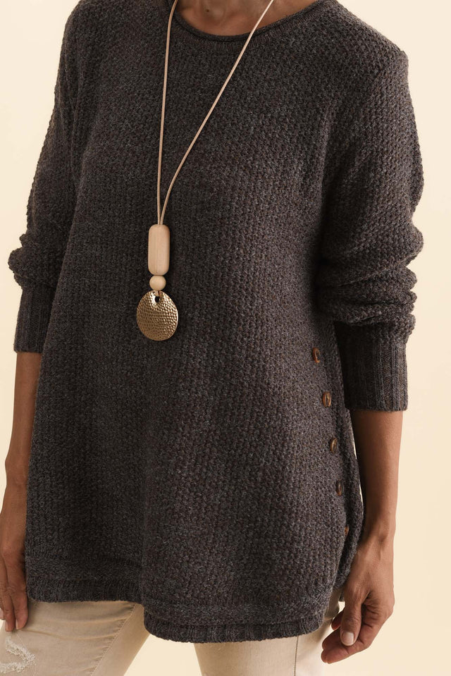 alt text|model:Cara image 6