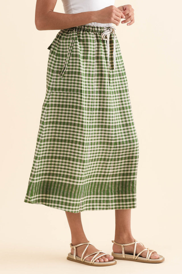 Lume Green Check Linen Maxi Skirt,Side,Brunette model,alt text|model:Brontie image 3