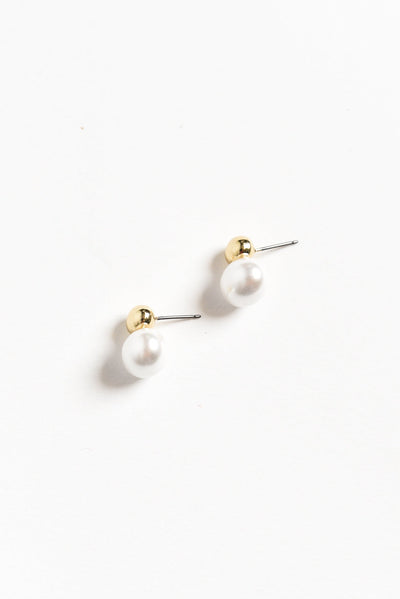 Lumi Pearl Stud Earrings