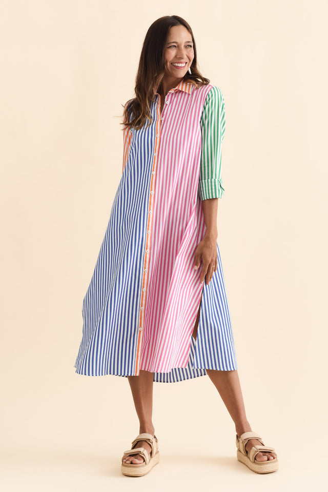 alt text|model:Cara image 8