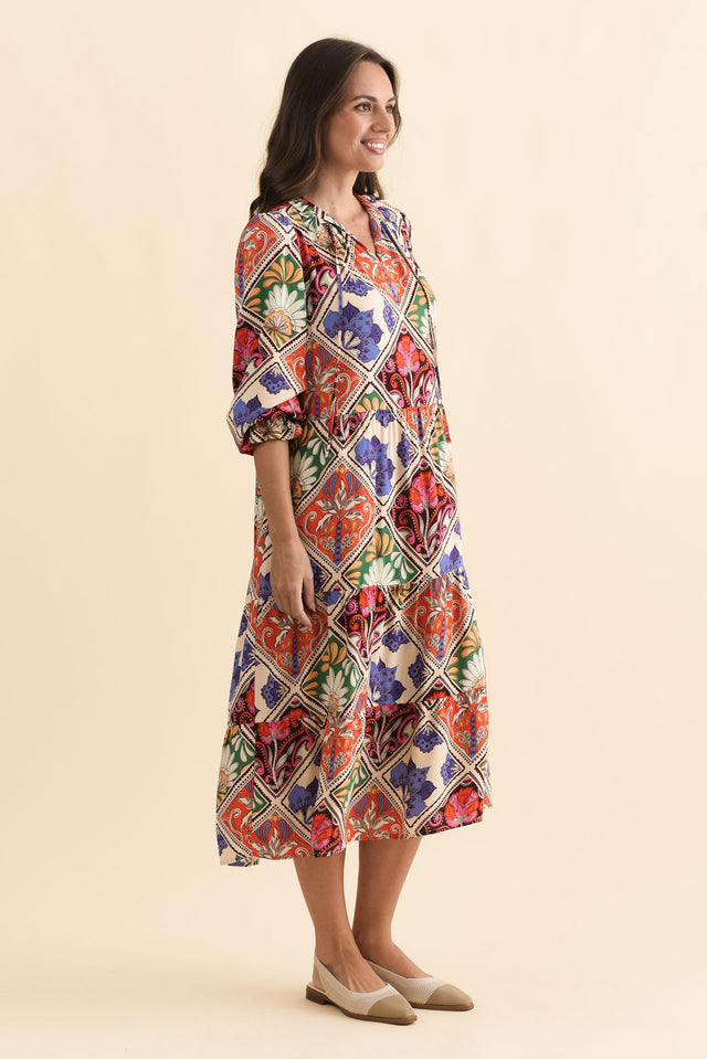 alt text|model:MJ image 4