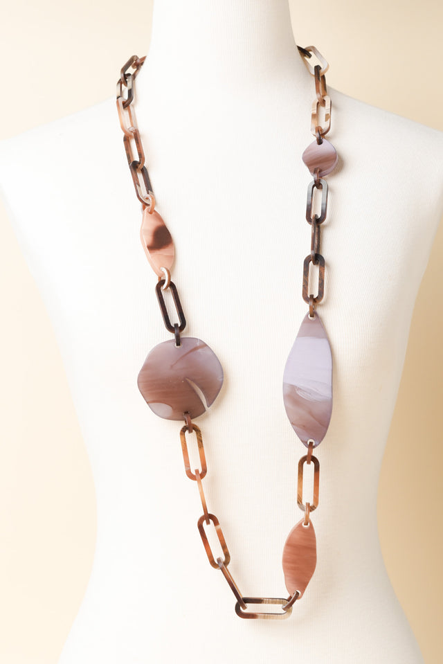 Mackenzie Brown Resin Chain Necklace