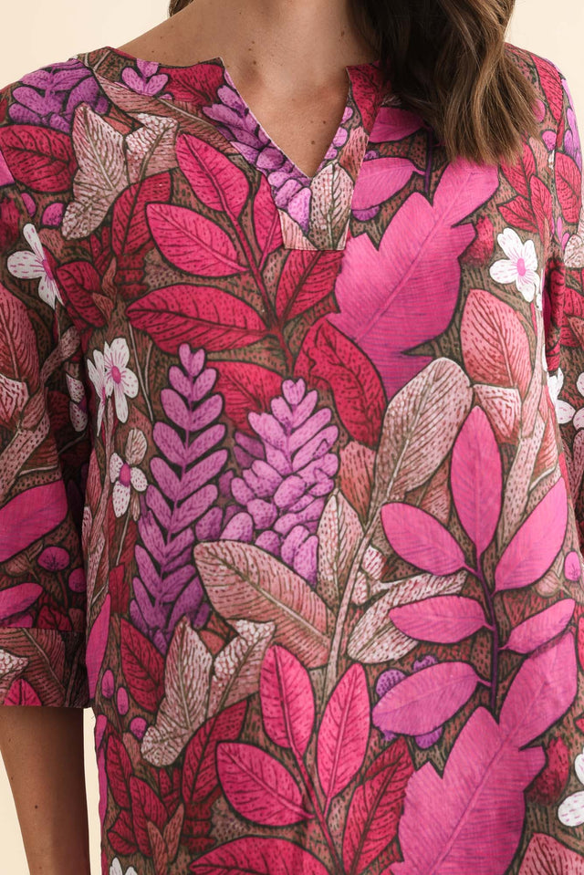 alt text|model:MJ image 7