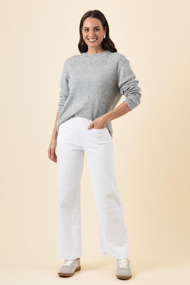 Maddy White Straight Leg Jeans,Brunette model,alt text|model:MJ image 8