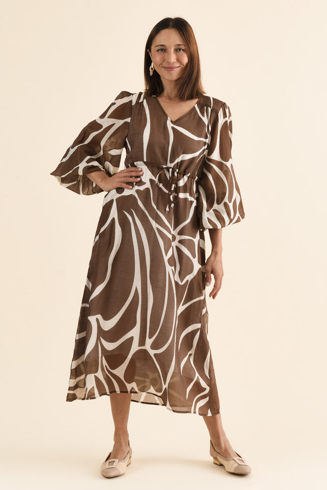Mareli Mocha Abstract Tie Dress,Full Body,Brunette model,alt text|model:Cara image 2