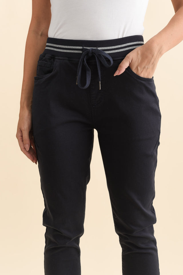 alt text|model:MJ image 7