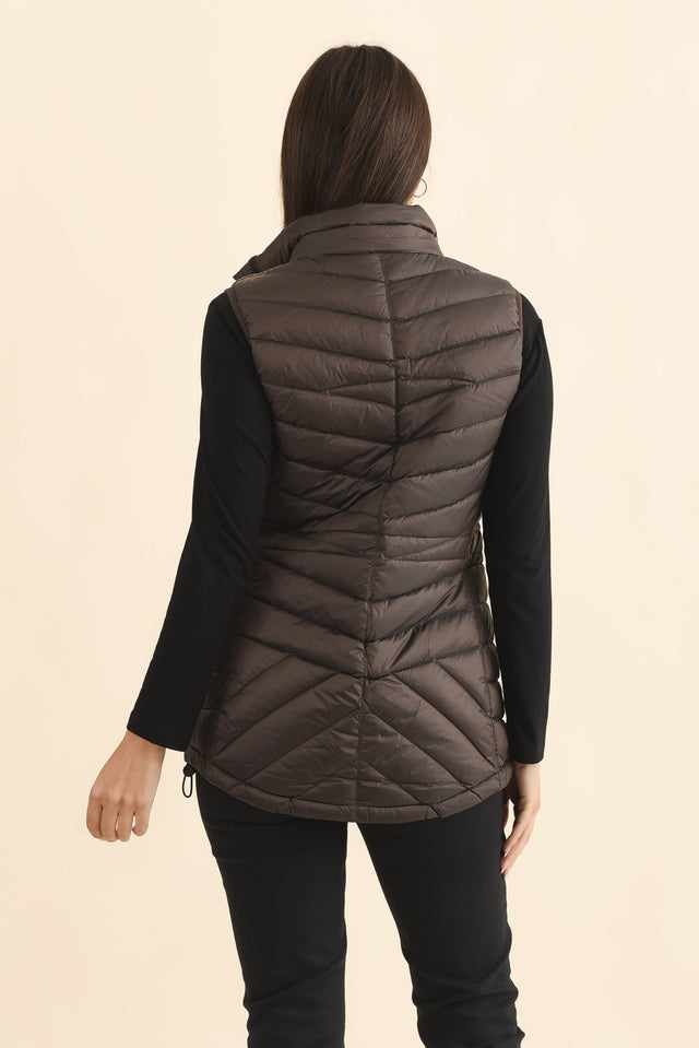 alt text|model:MJ image 6