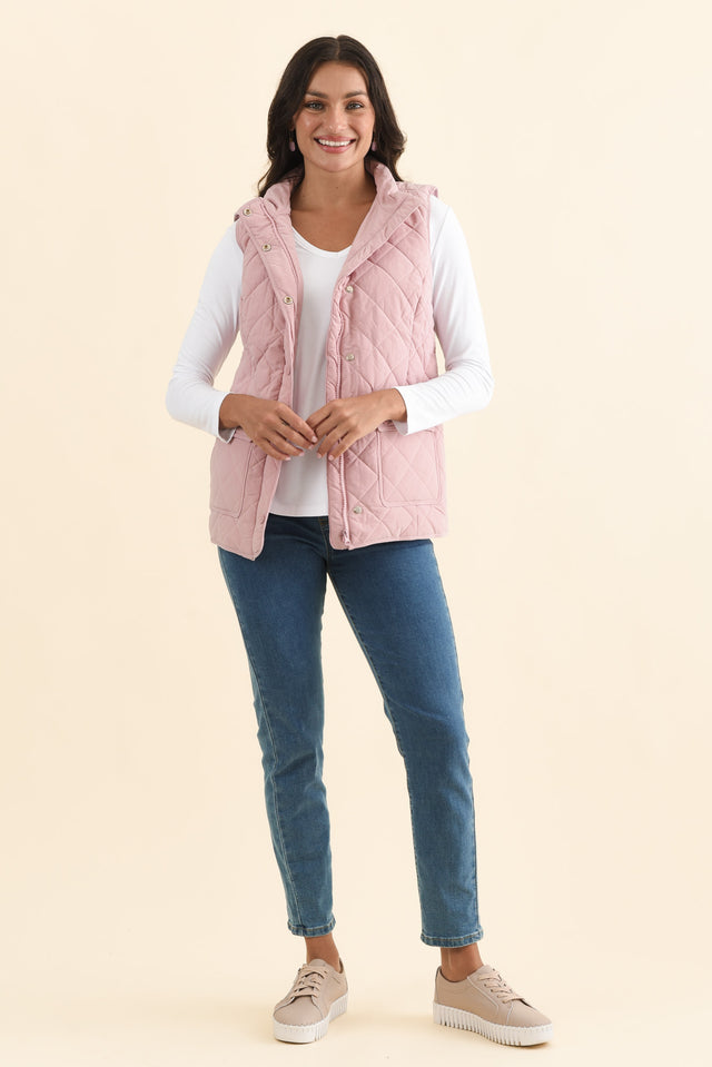Max Pink Quilted Pocket Vest,Brunette model,alt text|model:Brontie image 4
