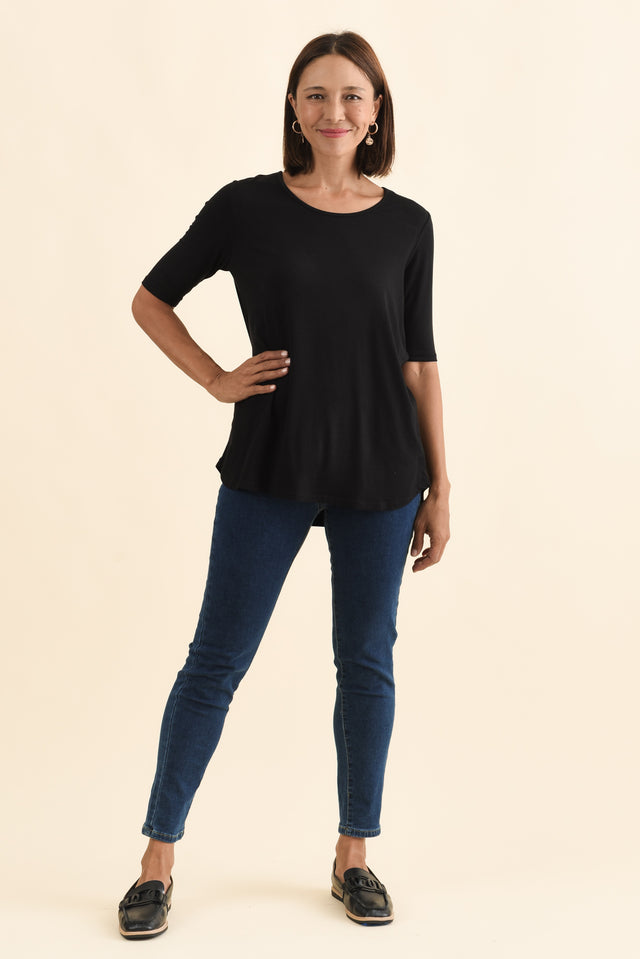 Maya Black Half Sleeve Tee,Brunette model,alt text|model:Cara image 8