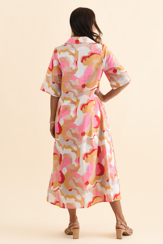 alt text|model:Cara image 5