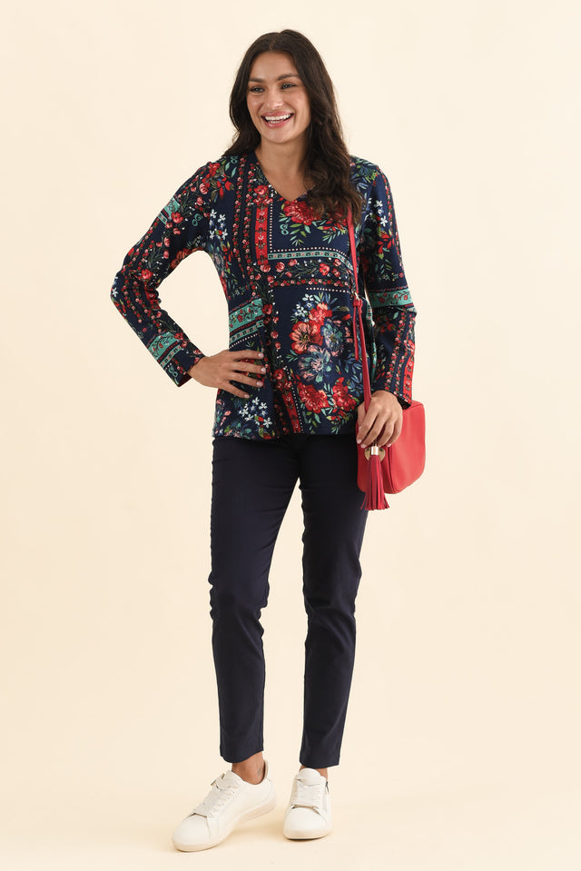 alt text|model:Brontie image 2