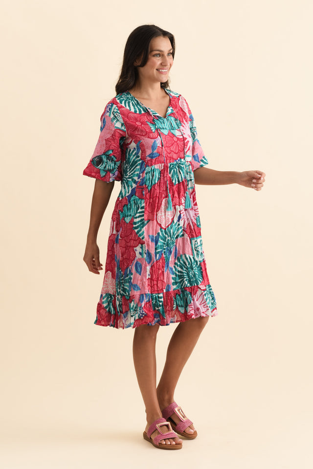 Mila Pink Abstract Crinkle Cotton Dress,Brunette model,alt text|model:Brontie image 5