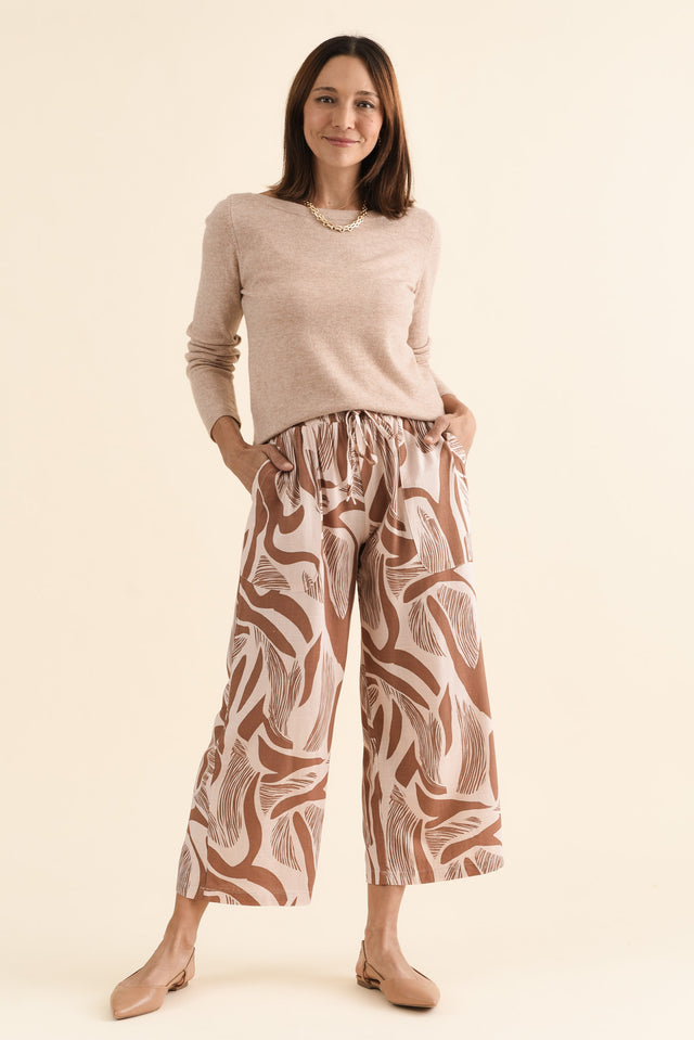 Minnelli Tan Abstract Linen Cotton Pants,brunette model,Full Outfit,alt text|model:Cara image 6