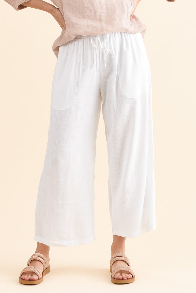 Minnelli White Linen Cotton Pants,Front,Brunette model,alt text|model:MJ